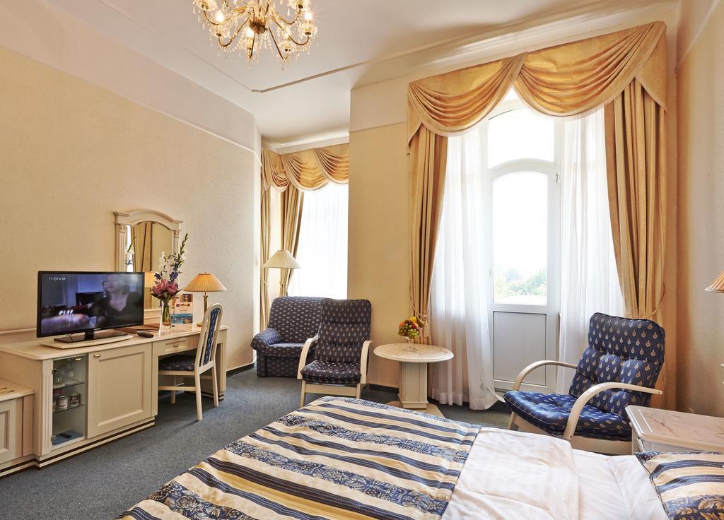 Ensana Hotel Pacifik Mariënbad Buitenkant foto