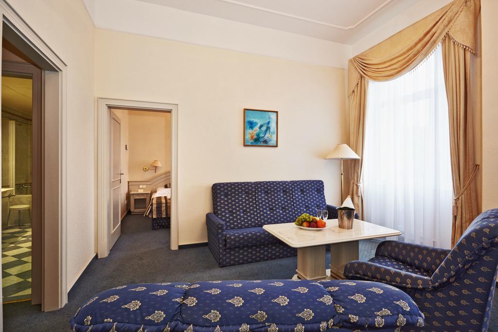 Ensana Hotel Pacifik Mariënbad Buitenkant foto