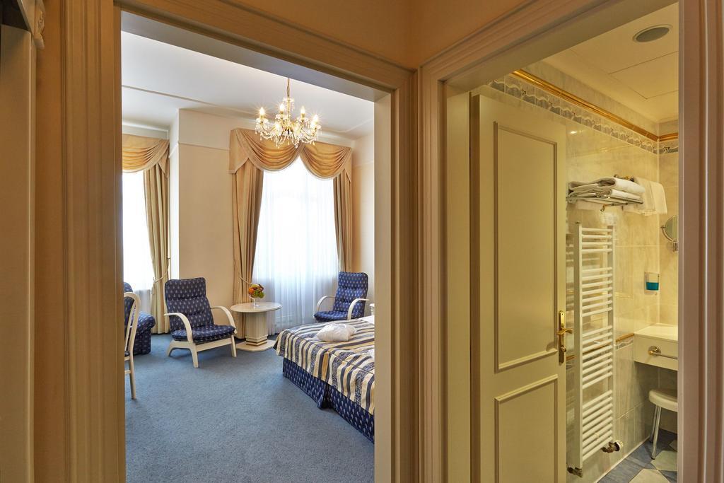 Ensana Hotel Pacifik Mariënbad Buitenkant foto