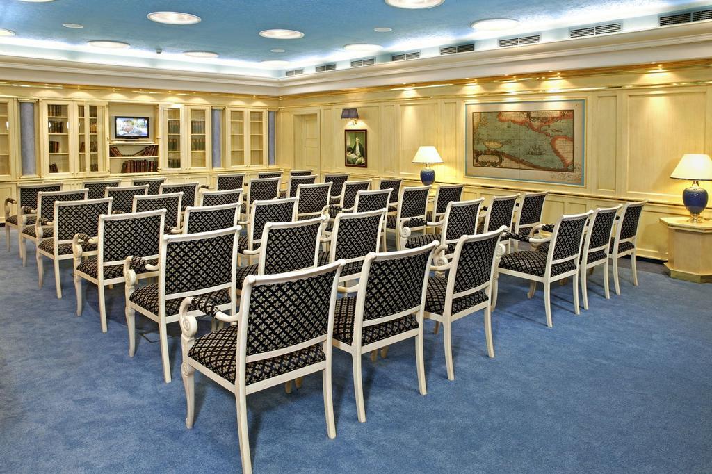 Ensana Hotel Pacifik Mariënbad Buitenkant foto